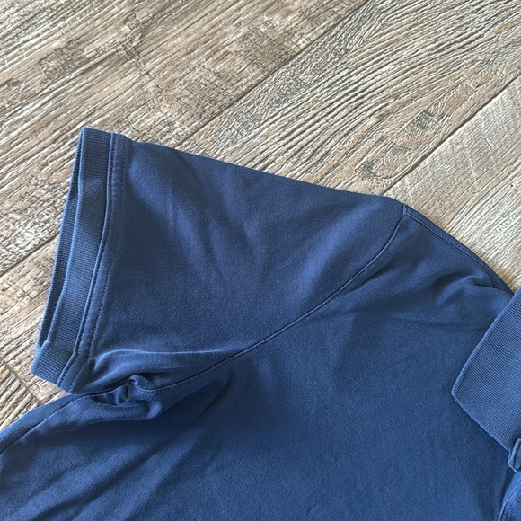 BANANA REPUBLIC LUXURY TOUCH MEN TSHIRT, SIZE LARGE - Picture 3 of 7